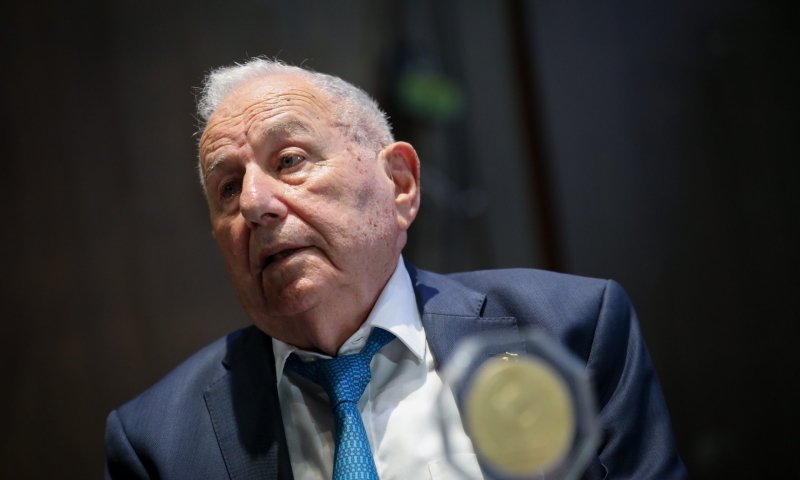 סופדים לאמנון רובינשטיין: "איש ציבור למופת"