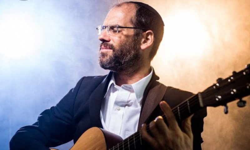 אהרן רזאל בשיתוף פעולה עם עובדיה חממה