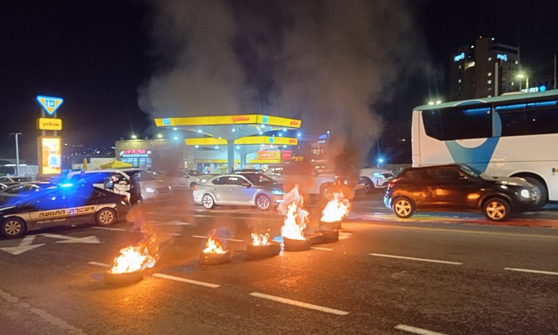 מהומה בירושלים: חסימת כבישים ושריפת צמיגים