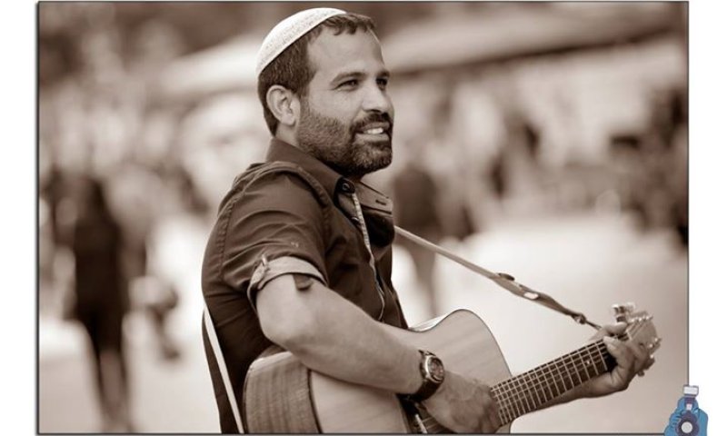 צפו: 'ראו באורי' הקליפ החדש של אודי דוידי