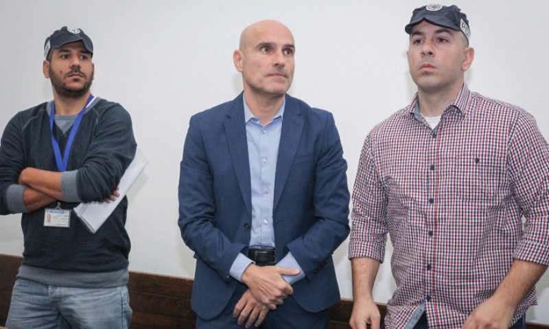 הותר לפרסום: אפי נווה החשוד המרכזי בפרשה