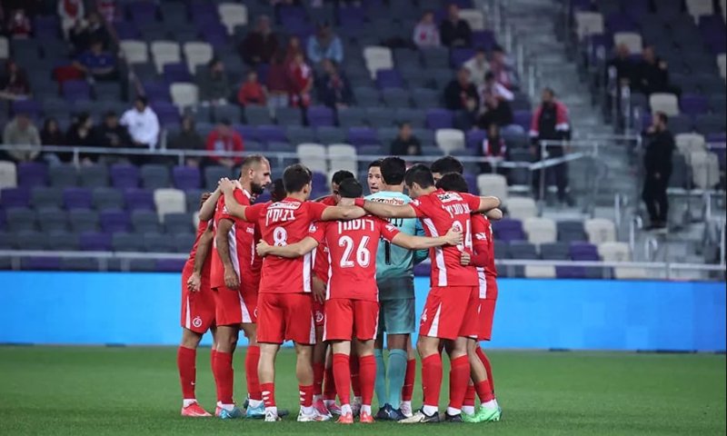 תביעה אזרחית: אלו הצעדים של הפועל ת"א נגד האוהדים שפרצו לדשא