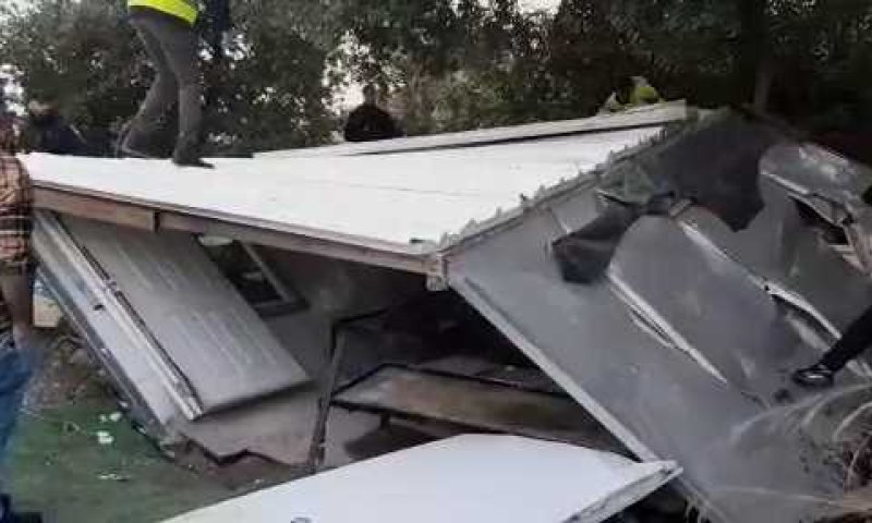 כוחות צבא הורסים מבנים בישיבת חומש