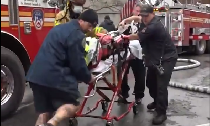 שריפה בניו יורק: לפחות 19 הרוגים, בהם ילדים, נספו