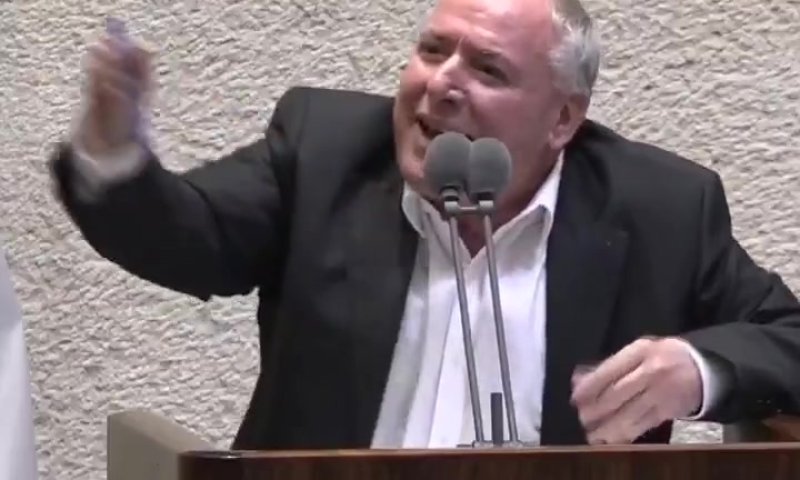 אמסלם לאופוזיציה: "אתם גורמים לאנרכיה" &bull; צפו