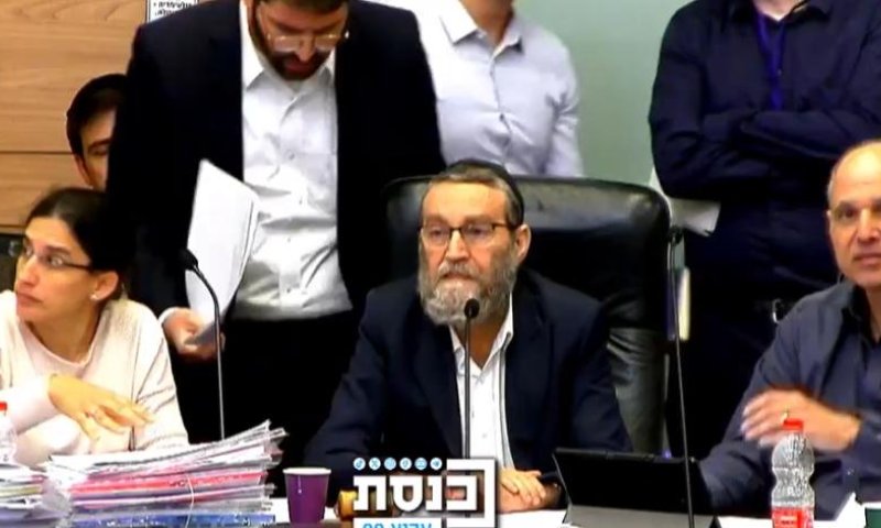 ח"כ שירי עקץ את סילמן: "השנה אני מגיע עם פיתה"