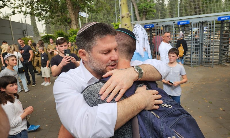 סמוטריץ' גייס את בנו: "משמעות מיוחדת"