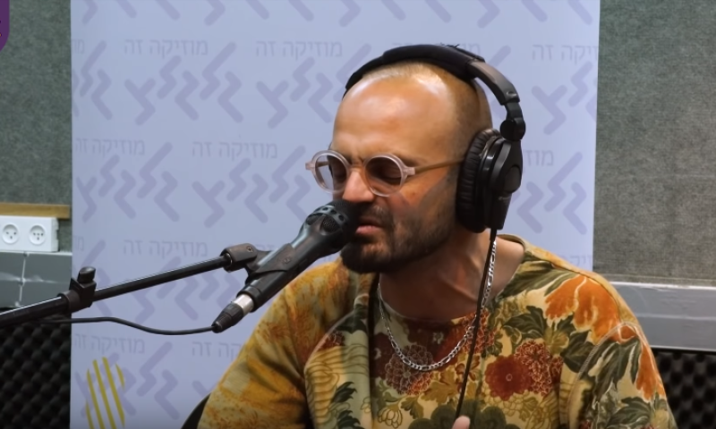 אל תפספסו: אברהם טל עושה ישי ריבו.צפו