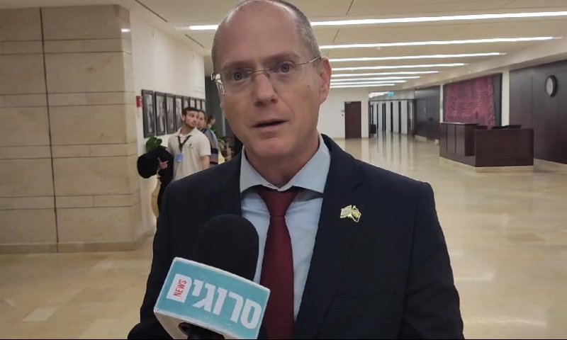 פורר לסרוגים: זו המפלגה שמונעת את הדחת כסיף