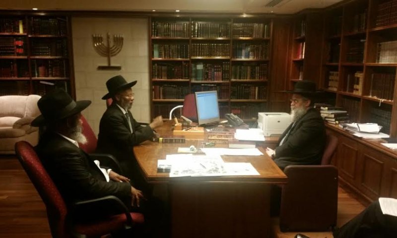 הרב יוסף לרב הדנה: 'אתה חלק מהיהדות החרדית'