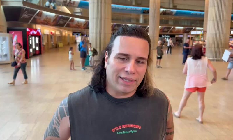 "בגלל ארגון פרו פלסטיני": הופעתו של סקאזי בטומורולנד בוטלה