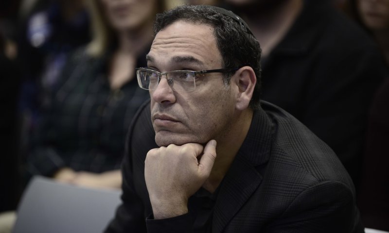 דעה: שי פירון 'המשתלב', ויתר על העקרונות שלו