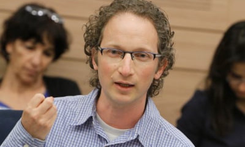 דעה: פיטורי מפמ"ר האזרחות אדר כהן הם טעות