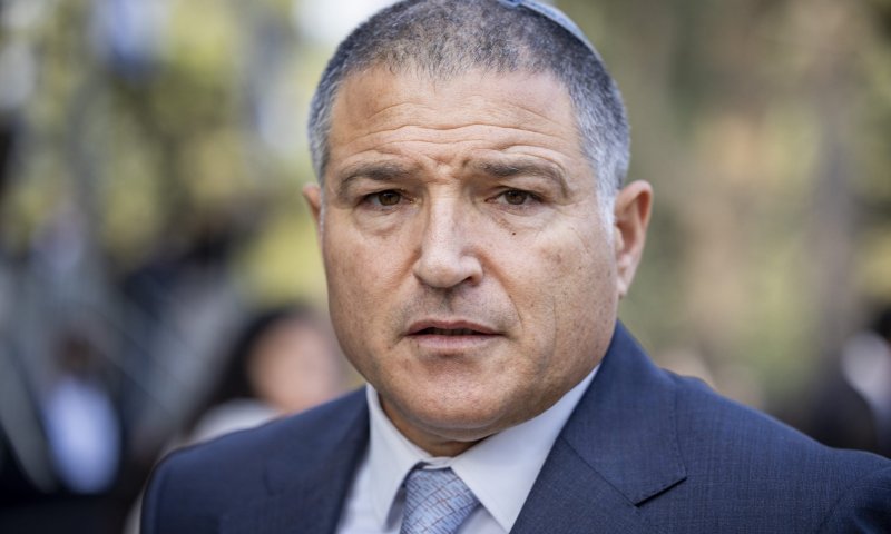 דוד זיני בתגובה ראשונה לסערה סביבו 