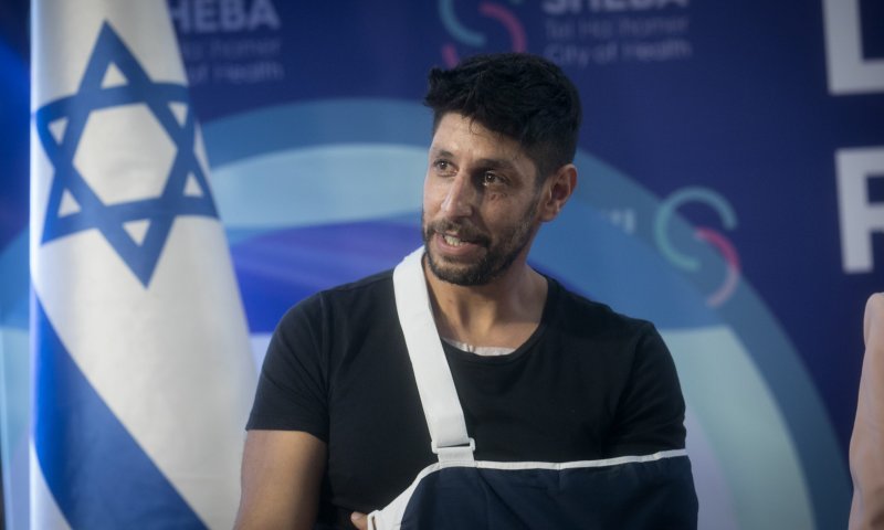 מרגש: עידן עמדי בתיעוד ראשון מהשיקום. צפו