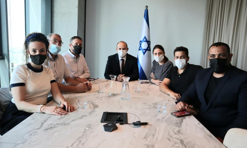 ימינה: נתמוך בחוקים היום, סער טרם החליט