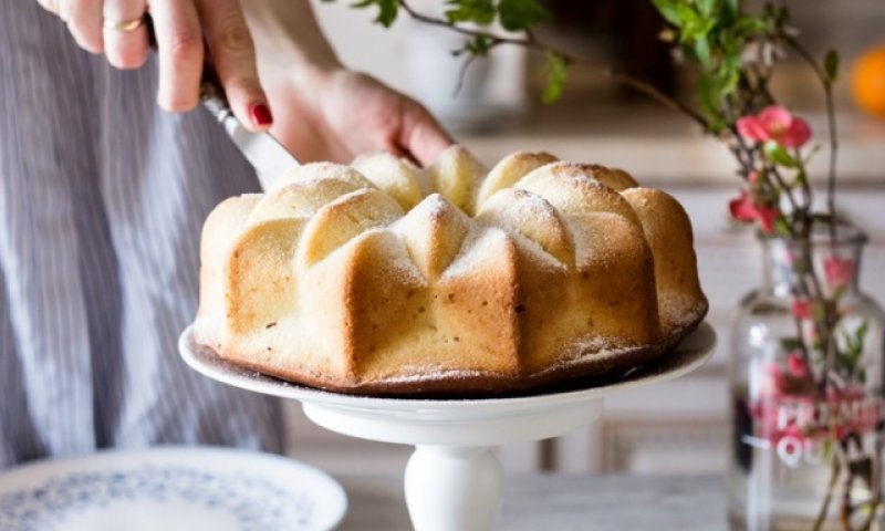 לא נופלת רחוק מהעץ: מתכון לעוגת שבת חגיגית