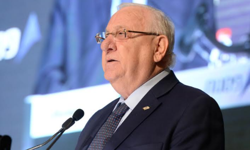 "תהיו בינוניים": האיחול המוזר של נשיא המדינה