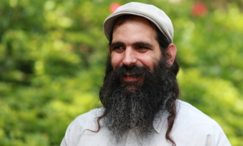 כשאתה הוא בעצם האתרוג / דעה