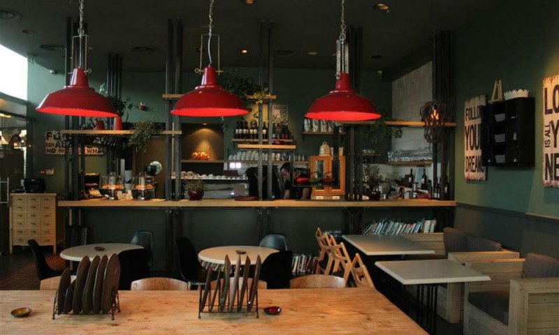 קפה, נשמה?| ביקורת מסעדות| "עלמא"