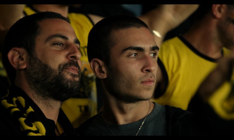 קצת אסקפיזם: "חוליגנים" חוזרת למסך