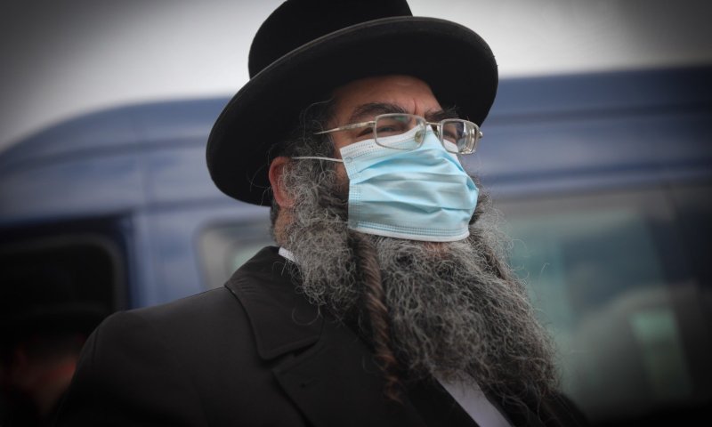 ממחר: חובה לעטות מסכה מחוץ לבית &bull; כל הפרטים