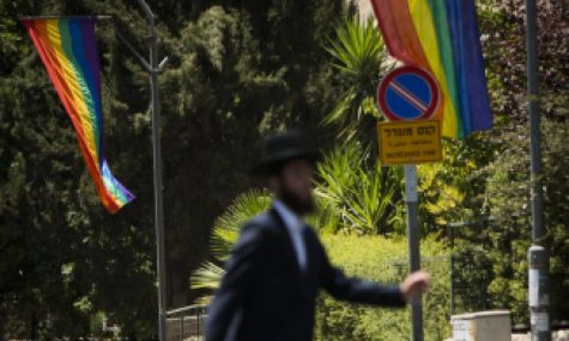 "'בית הלל' מכילים גם מתפארים בתועבותיהם?"