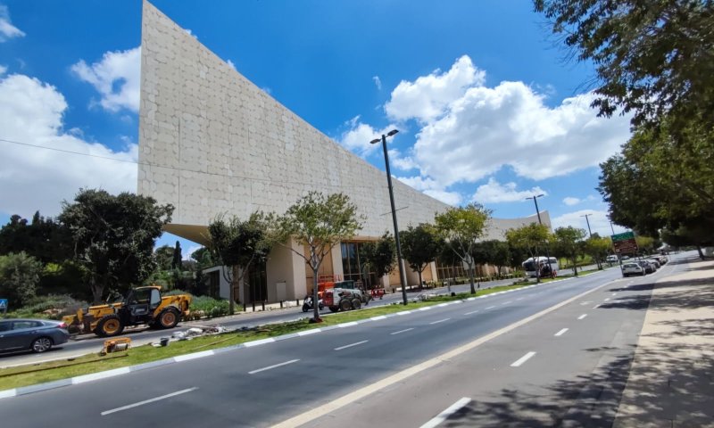 ללא סימנים לאומיים: הלוגו החדש שמסעיר את הרשת