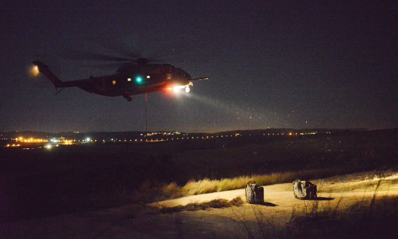 מסוקים הנחיתו גנרטורים באיתמר