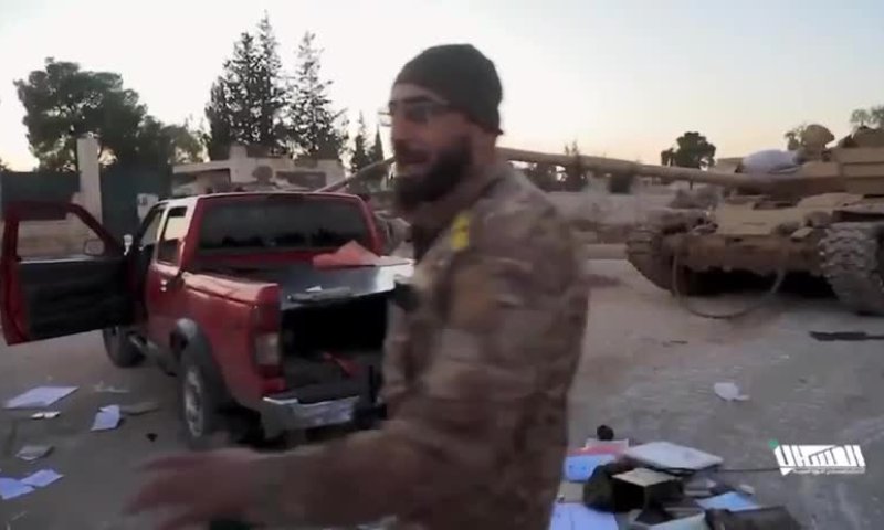 המורדים הסורים כבשו את חאלב; צבא אסד מתפרק