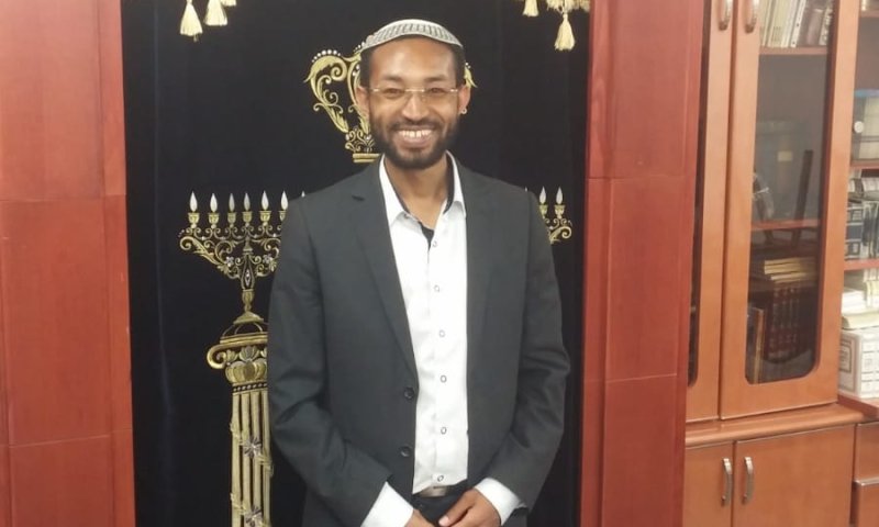 מאתיופיה למעייני הישועה: הכירו את הרב חיים טגניה