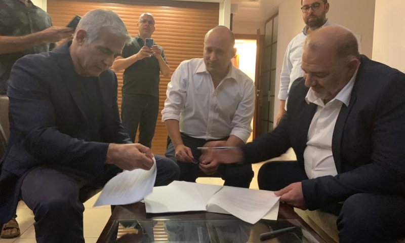 אוריך מגיב לבנט: "זו הבגידה הגדולה בתולדות המדינה"