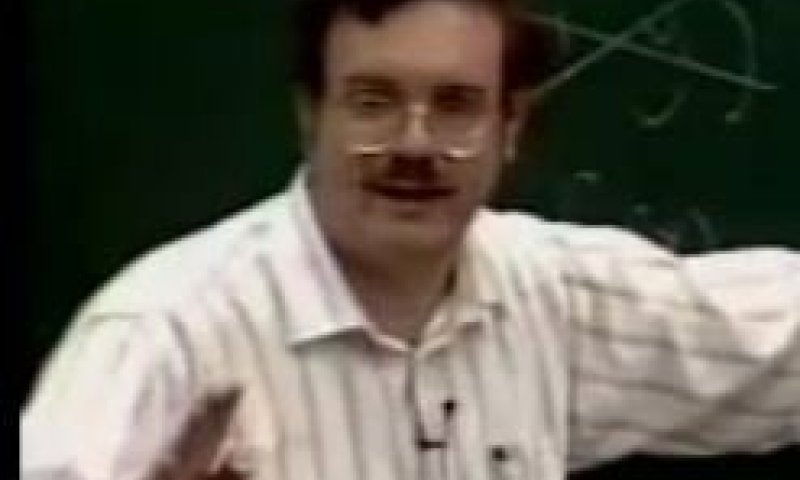 אורבך, מאחוריך: הרב הרשקוביץ בקטע סטנדאפ