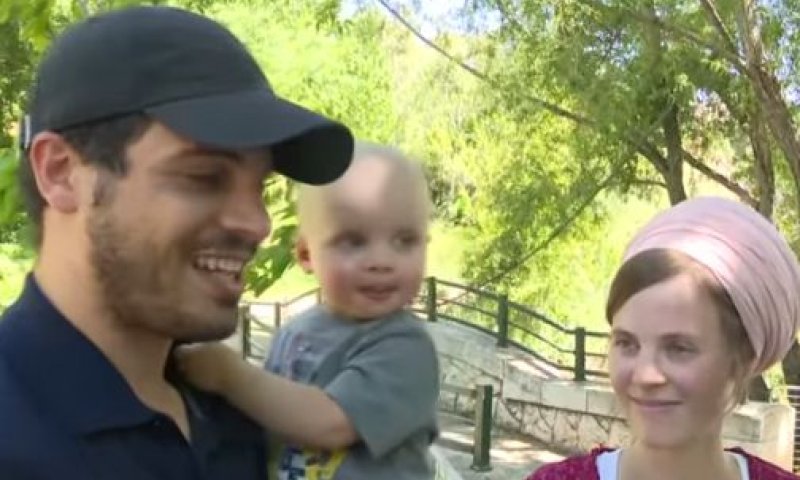 'קפצנו על האוטו וברחנו': המשפחות שנמלטו מעוטף עזה. צפו