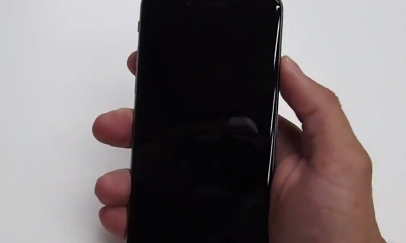 כל העולם מחכה לו: אייפון 6 נחשף לראשונה?