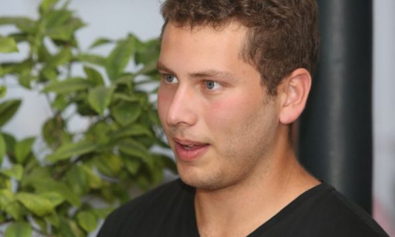 אבנר נתניהו עוקץ: "תוסיף את שושנה הכבשה"