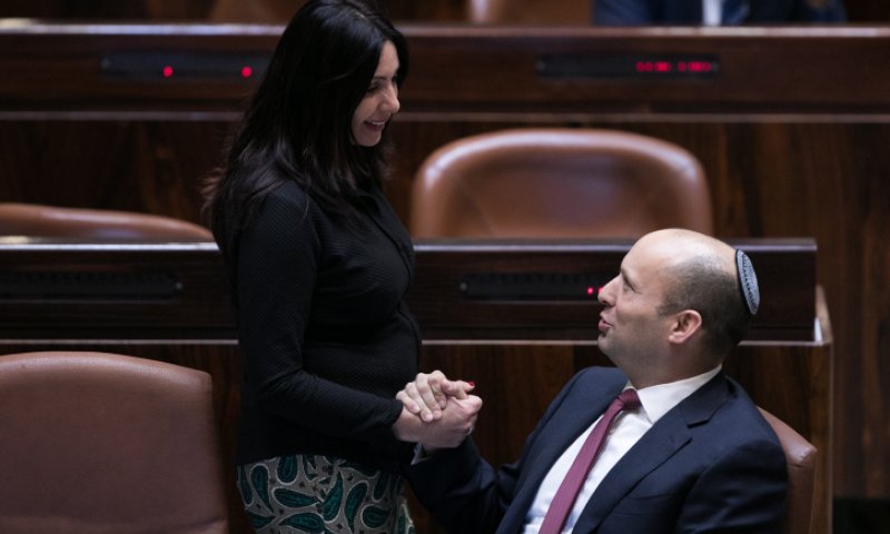 "רציני?" רגב על החיפוש 'המזרחי' של הימין החדש