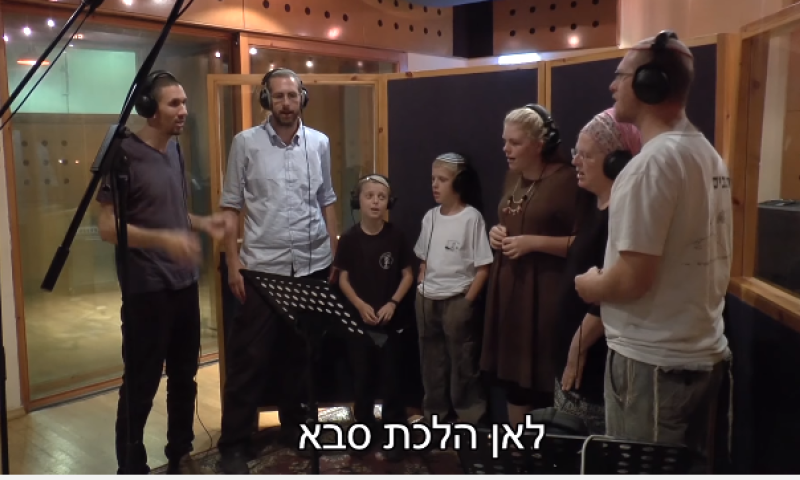 מרגש: הנכדים שרים לסבא שנפל במלחמת ששת הימים