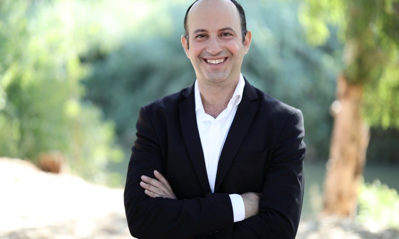 שימו אוזן: מאיר בן דרור באלבום ווקאלי