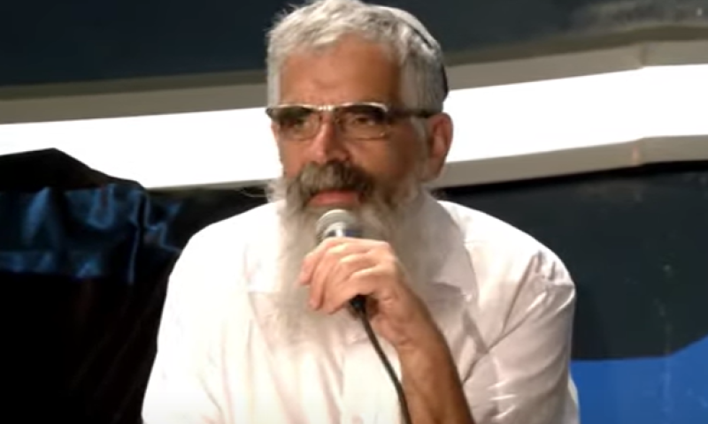 הרב יובל שרלו: מזעזע שהמילה הזו חזרה לשפה שלנו