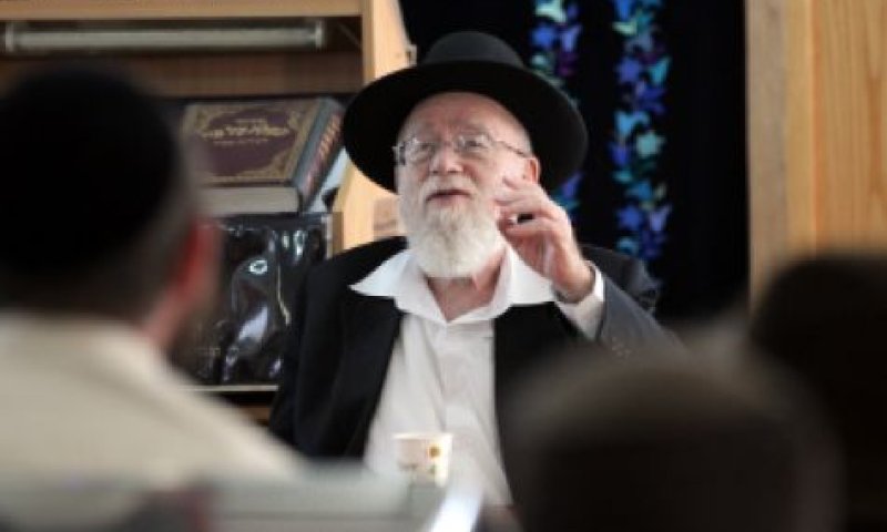 פרשת דומא: נאסר על העצורים להדליק חנוכיה