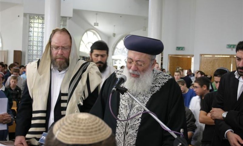 איך אוספים רבע מיליון תלמידים בלי לצאת מבית הספר?