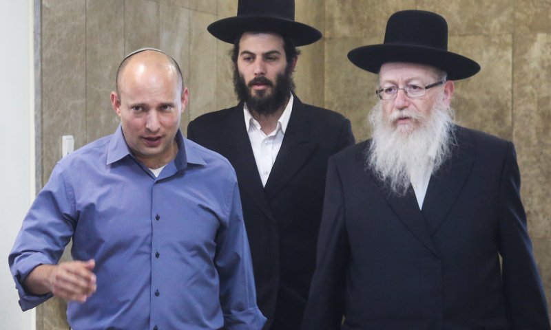 ממשיך לעבוד: תכנית בנט לשילוב חרדים