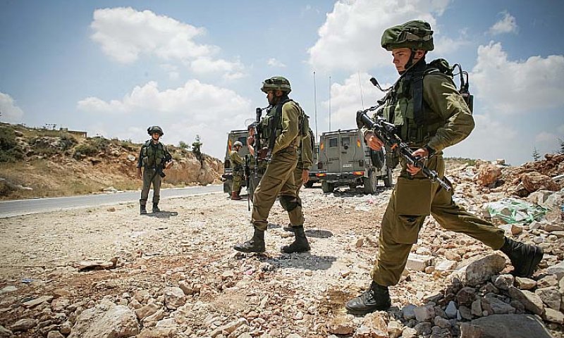צה"ל פשט על הגדה: 80 פעילי טרור נעצרו