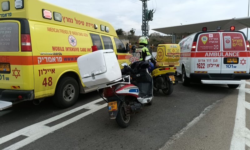 בן 25 נפצע קל מדקירה במברג במחסום ניל&rdquo;י