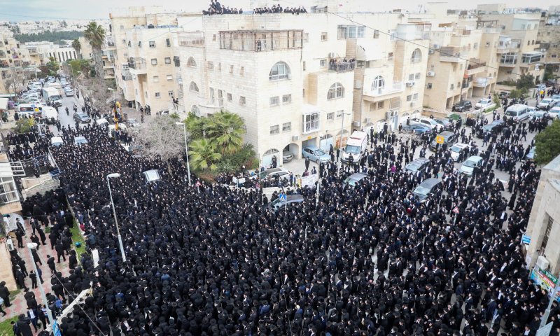 עתירה: המידע על הקורונה לא מגיע לחרדים כראוי