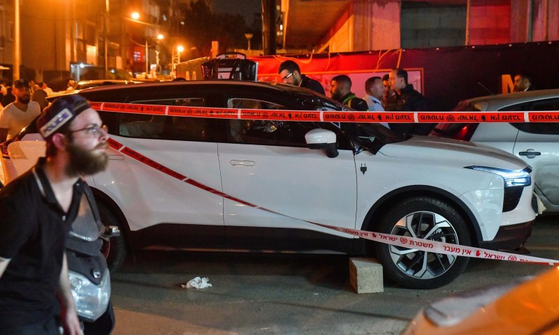 נס: כך ניצל אזרח בגלל מעצור בנשק | צפו