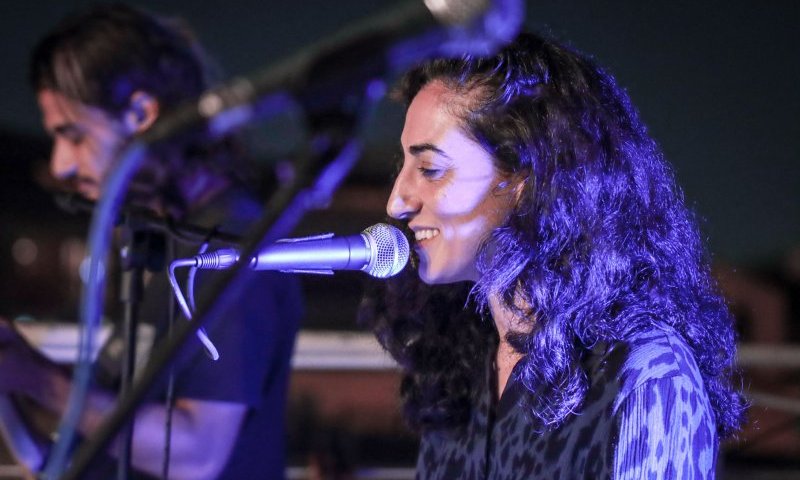 ענת מלמוד בסינגל חדש וקצבי | כשאתה עייף