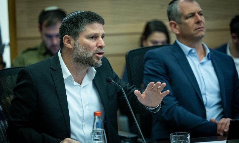 סמוטריץ' על הסנקציות: 'קמפיין ה-BDS השקרי עובד'