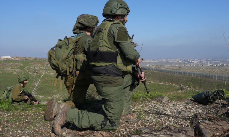 מיזם "שומרים על ישראל" להגנה על הישובים חילקו מאות קסדות